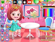 Baby Hazel Valentine Dressup